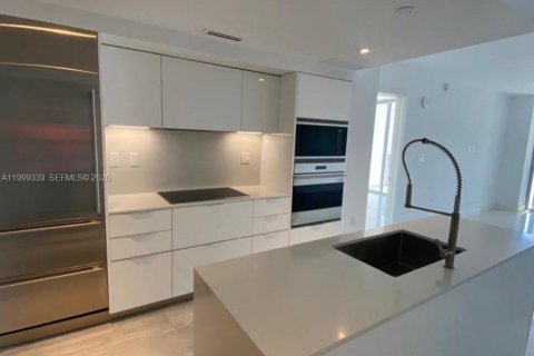 Купить кондоминиум в Бей-Харбор-Айлендс, Флорида 1 спальня, 91.04м2, № 2064107 - фото 6