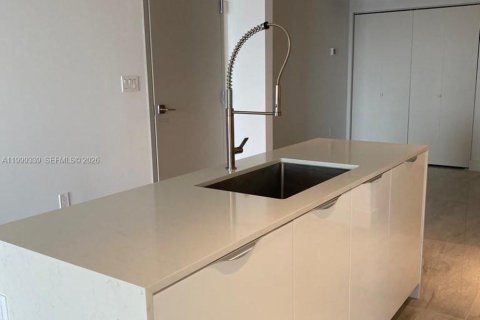 Купить кондоминиум в Бей-Харбор-Айлендс, Флорида 1 спальня, 91.04м2, № 2064107 - фото 8