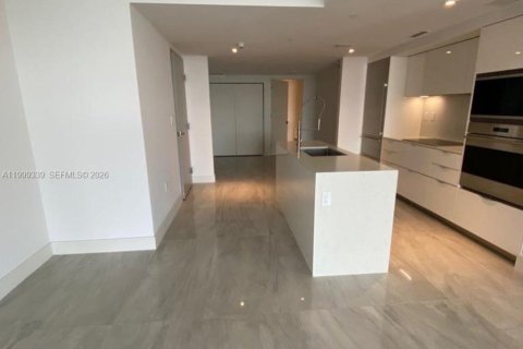 Купить кондоминиум в Бей-Харбор-Айлендс, Флорида 1 спальня, 91.04м2, № 2064107 - фото 5