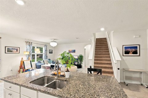 Villa ou maison à vendre à Sanford, Floride: 5 chambres, 243.96 m2 № 2419520 - photo 13