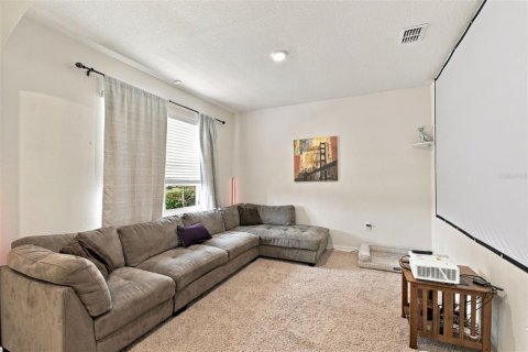 Villa ou maison à vendre à Sanford, Floride: 5 chambres, 243.96 m2 № 2419520 - photo 3