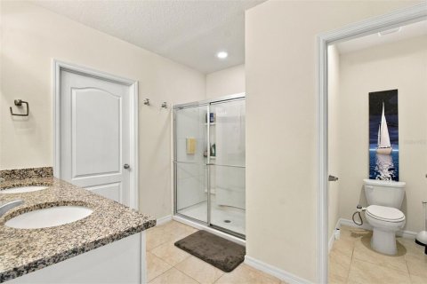 Villa ou maison à vendre à Sanford, Floride: 5 chambres, 243.96 m2 № 2419520 - photo 19