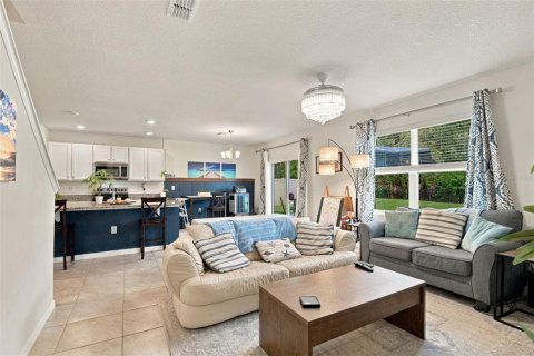 Villa ou maison à vendre à Sanford, Floride: 5 chambres, 243.96 m2 № 2419520 - photo 16