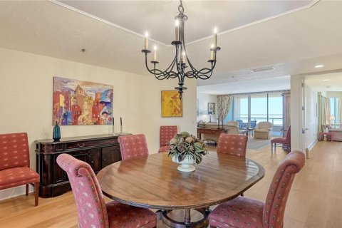 Condominio en venta en Longboat Key, Florida, 3 dormitorios, 236.9 m2 № 1572512 - foto 11