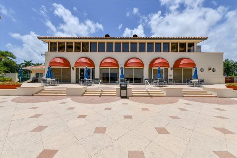 Condominio en venta en Longboat Key, Florida, 3 dormitorios, 236.9 m2 № 1572512 - foto 30