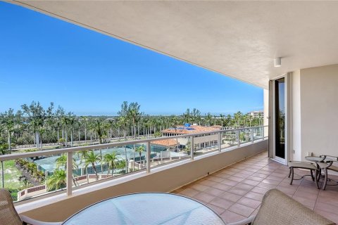 Condominio en venta en Longboat Key, Florida, 3 dormitorios, 236.9 m2 № 1572512 - foto 18
