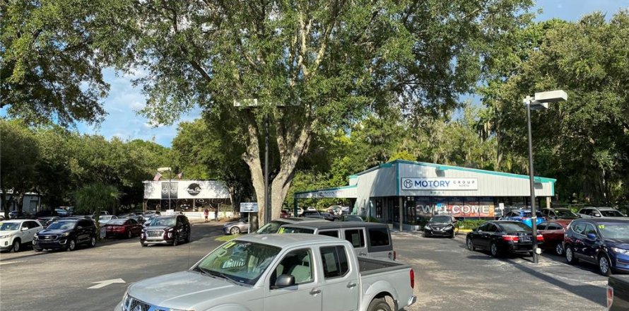 Immobilier commercial à Gainesville, Floride 426.79 m2 № 2128298
