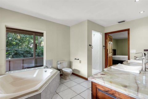 House in Homestead, Florida 3 bedrooms, 220.27 sq.m. № 1738815 - photo 10
