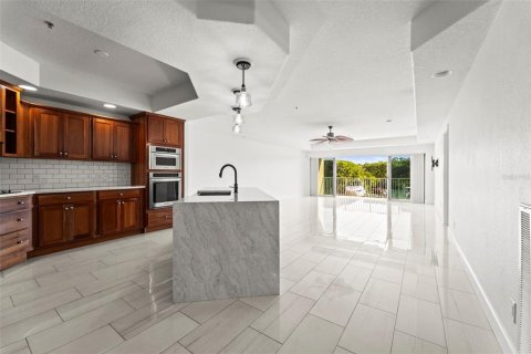 Copropriété à louer à Tierra Verde, Floride: 3 chambres, 233.18 m2 № 2419076 - photo 7