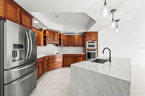 Copropriété à louer à Tierra Verde, Floride: 3 chambres, 233.18 m2 № 2419076 - photo 14