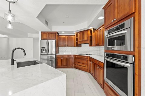 Copropriété à louer à Tierra Verde, Floride: 3 chambres, 233.18 m2 № 2419076 - photo 9
