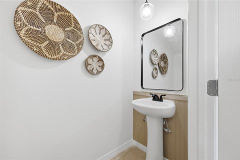 Купить таунхаус в Дэвенпорт, Флорида 6 комнат, 136.01м2, № 2095591 - фото 7