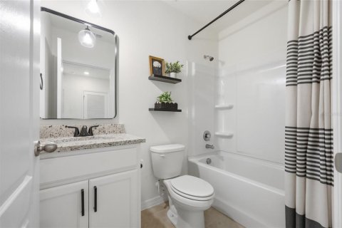 Купить таунхаус в Дэвенпорт, Флорида 6 комнат, 136.01м2, № 2095591 - фото 16