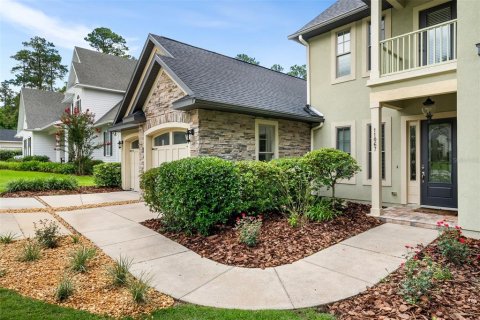 House in Gainesville, Florida 4 bedrooms, 284 sq.m. № 1840089 - photo 6