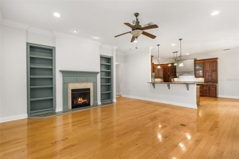 House in Gainesville, Florida 4 bedrooms, 284 sq.m. № 1840089 - photo 20