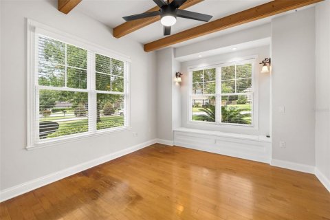 House in Gainesville, Florida 4 bedrooms, 284 sq.m. № 1840089 - photo 11