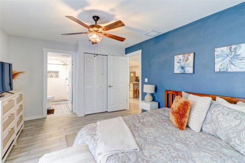 Villa ou maison à louer à Tampa, Floride: 2 chambres, 81.75 m2 № 2413792 - photo 23