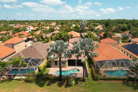 House in Boynton Beach, Florida 5 bedrooms, 226.59 sq.m. № 1728622 - photo 3