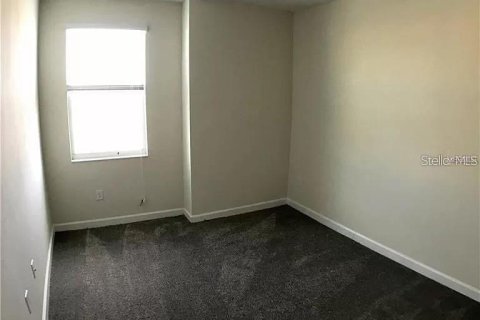 Touwnhouse à vendre à Kissimmee, Floride: 3 chambres, 155.52 m2 № 2123766 - photo 14