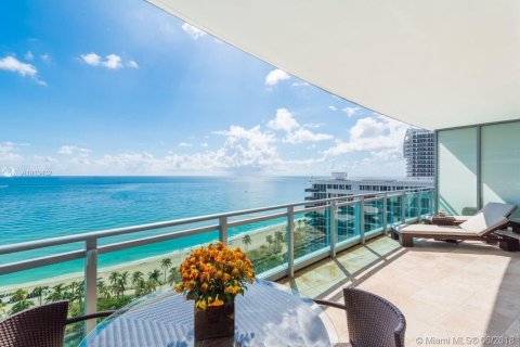 Copropriété à vendre à Bal Harbour, Floride: 2 chambres, 177.72 m2 № 2432300 - photo 16