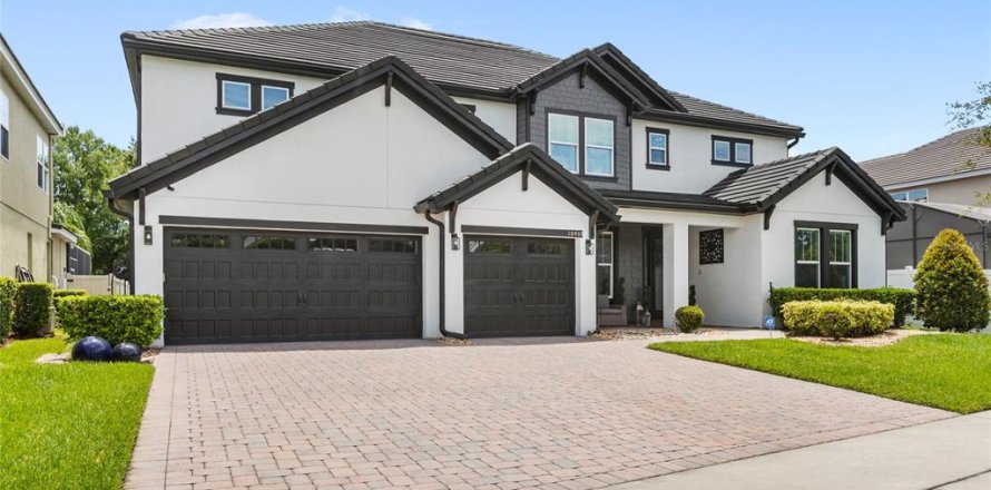 House in Orlando, Florida 6 bedrooms, 428.74 sq.m. № 1829979