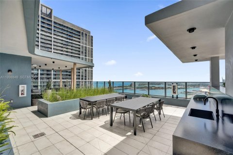 Купить кондоминиум в Майами, Флорида 2 спальни, 77.57м2, № 2060506 - фото 23