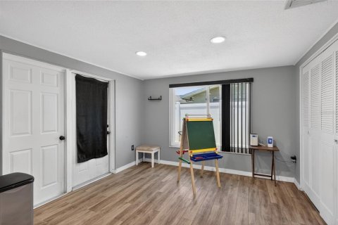 Villa ou maison à vendre à Port Richey, Floride: 2 chambres, 119.01 m2 № 2204440 - photo 16