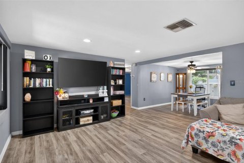 Villa ou maison à vendre à Port Richey, Floride: 2 chambres, 119.01 m2 № 2204440 - photo 7