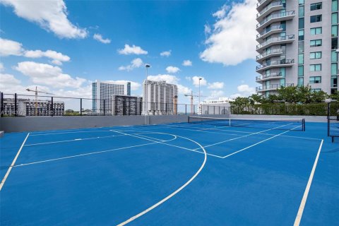 Купить кондоминиум в Майами, Флорида 2 спальни, 87.7м2, № 2062093 - фото 28