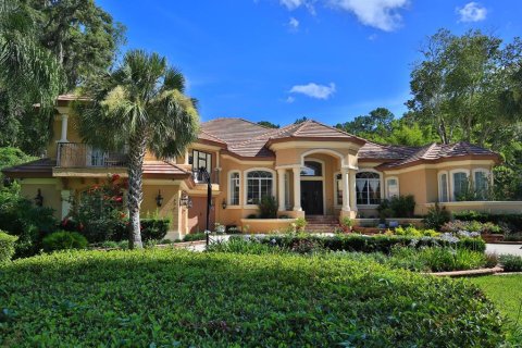 Villa ou maison à vendre à Ocala, Floride: 4 chambres, 422.15 m2 № 1791930 - photo 1