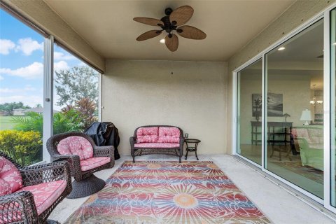 House in Sun City Center, Florida 3 bedrooms, 145.67 sq.m. № 1912139 - photo 15