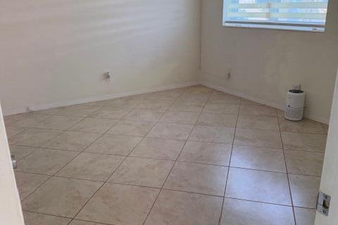 Condo in Lighthouse Point, Florida, 1 bedroom  № 2153846 - photo 10