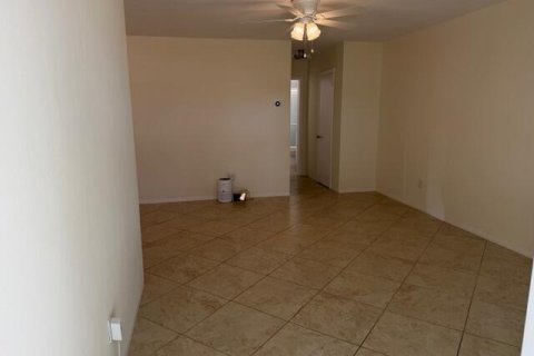 Condo in Lighthouse Point, Florida, 1 bedroom  № 2153846 - photo 8