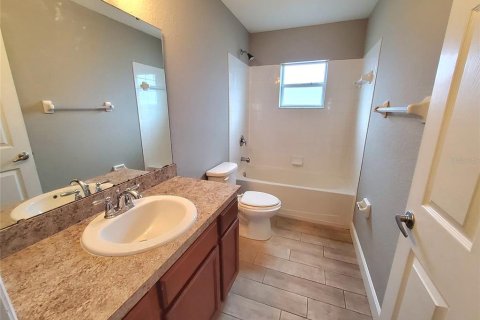 Casa en venta en Bradenton, Florida, 3 dormitorios, 127.28 m2 № 1608948 - foto 12