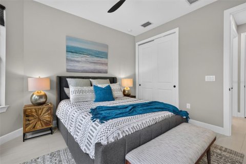 House in Englewood, Florida 2 bedrooms, 158.31 sq.m. № 2152041 - photo 16
