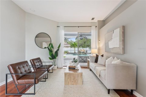 Casa en venta en Orlando, Florida, 4 dormitorios, 235.14 m2 № 2167123 - foto 8