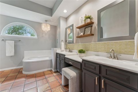 Casa en venta en Orlando, Florida, 4 dormitorios, 235.14 m2 № 2167123 - foto 11
