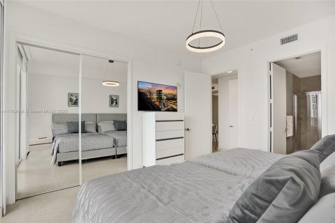 Copropriété à vendre à Sunny Isles Beach, Floride: 3 chambres, 174.01 m2 № 1867653 - photo 13