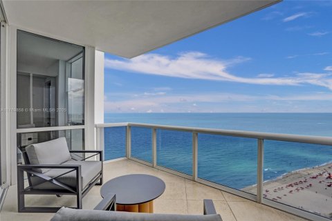 Copropriété à vendre à Sunny Isles Beach, Floride: 3 chambres, 174.01 m2 № 1867653 - photo 6