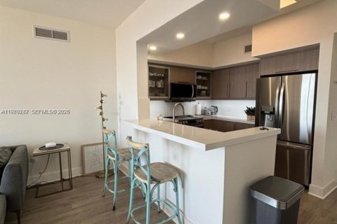 Appartement à louer à Coral Gables, Floride: 2 chambres, 100.71 m2 № 2046032 - photo 12