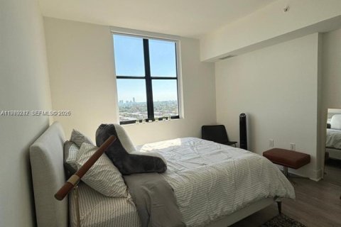 Appartement à louer à Coral Gables, Floride: 2 chambres, 100.71 m2 № 2046032 - photo 17