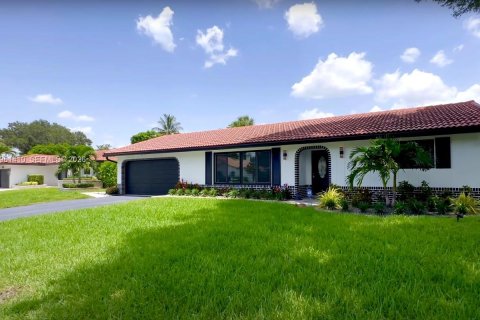 Villa ou maison à Coral Springs, Floride 3 chambres, 148.36 m2 № 2023307