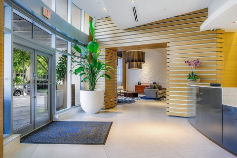 Condominio en venta en Miami, Florida, 3 dormitorios, 154.96 m2 № 1932130 - foto 27