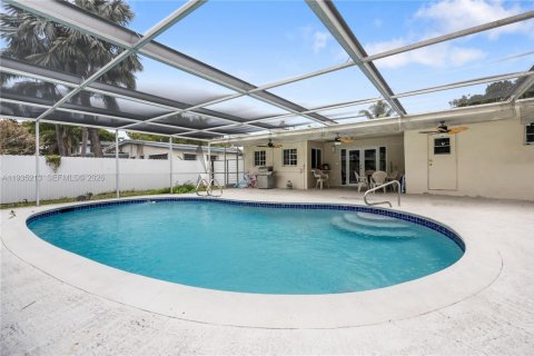 Villa ou maison à Miami, Floride 3 chambres, 149.67 m2 № 2010120