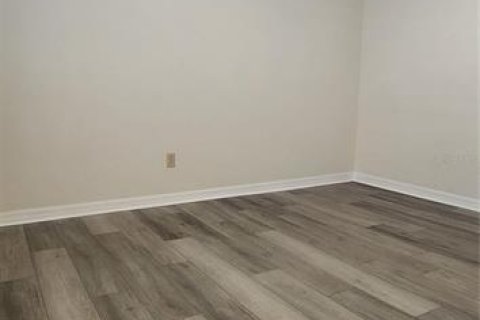 Touwnhouse à louer à Gainesville, Floride: 2 chambres, 102.75 m2 № 2413785 - photo 10