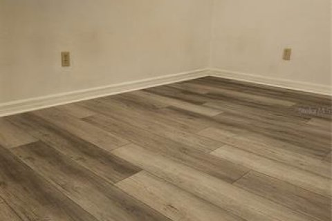 Touwnhouse à louer à Gainesville, Floride: 2 chambres, 102.75 m2 № 2413785 - photo 14