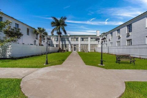 Hotel in Clewiston, Florida 6880.16 sq.m. № 1419337 - photo 3