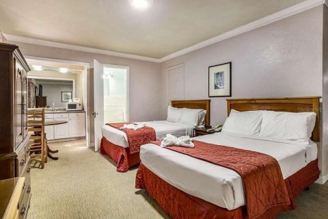 Hotel in Clewiston, Florida 6880.16 sq.m. № 1419337 - photo 12