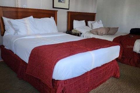 Hotel in Clewiston, Florida 6880.16 sq.m. № 1419337 - photo 10