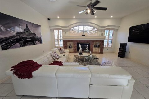 House in Lutz, Florida 3 bedrooms, 240.25 sq.m. № 2206566 - photo 24